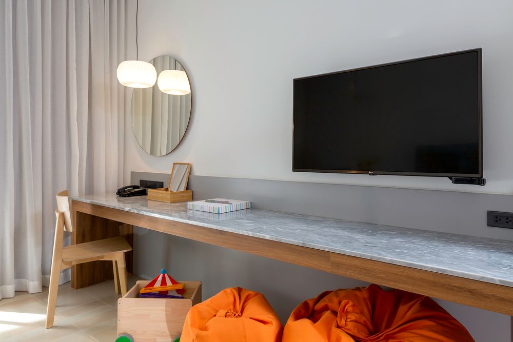 SUNWING  KAMALA BEACH - 92