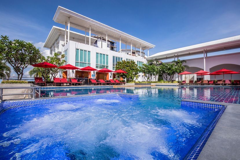 D VAREE JOMTIEN BEACH - 2