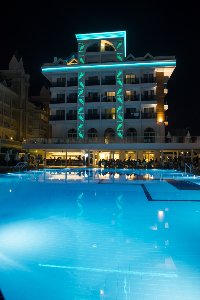 Palm World Side Resort & Spa - 5