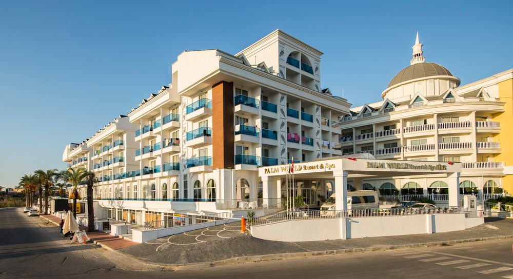 Palm World Side Resort & Spa - 1