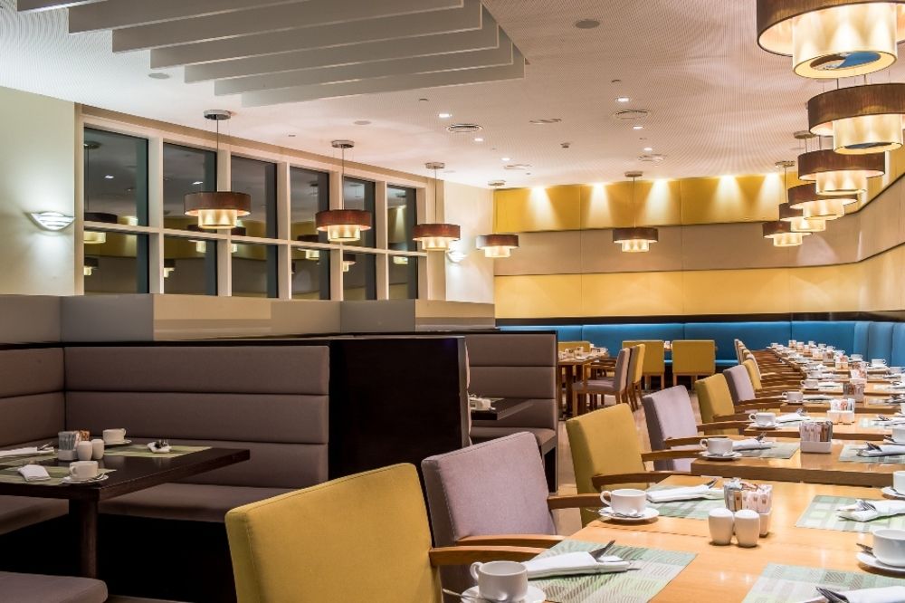 GRAND MILLENNIUM AL WAHDA HOTEL - 1