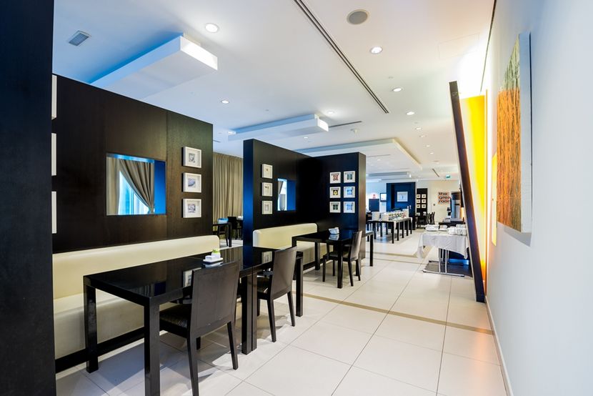 HOLIDAY INN EXPRESS, DUBAI INTERNET CITY - 4