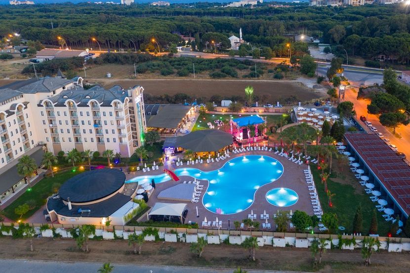 Amon Hotel - 3