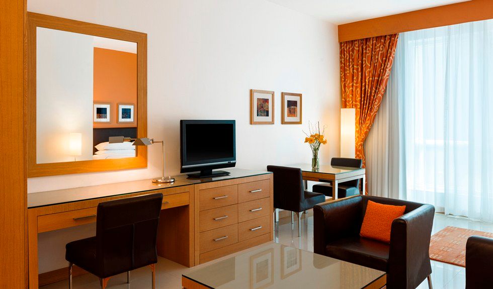 FOUR POINTS BY SHERATON BUR DUBAI - 35