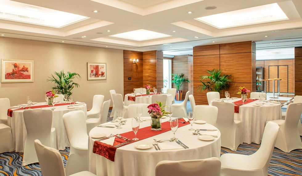 FOUR POINTS BY SHERATON BUR DUBAI - 21