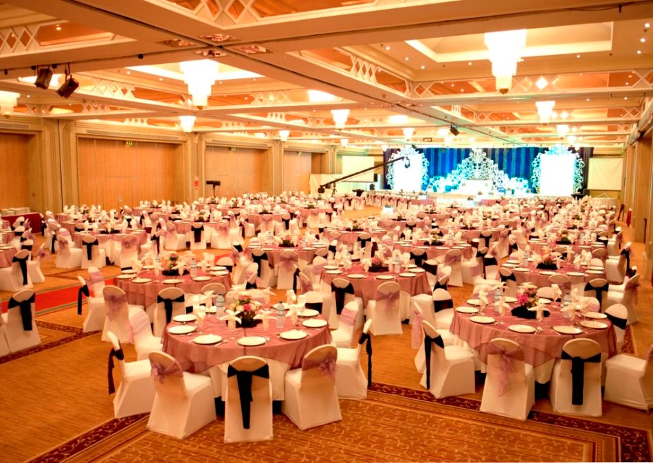 MILLENNIUM PLAZA DOWNTOWN - 17