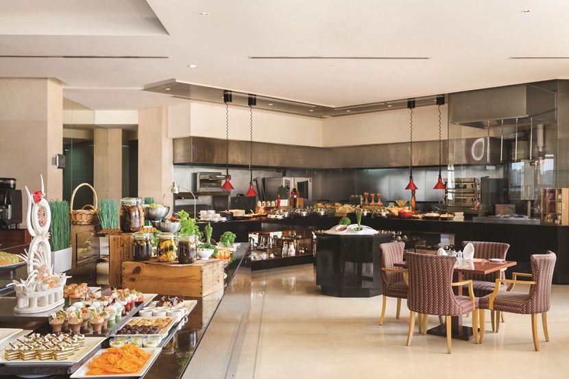 CROWNE PLAZA DUBAI – JUMEIRAH (ex. RAMADA BY WYNDHAM JUMEIRAH HOTEL) - 5