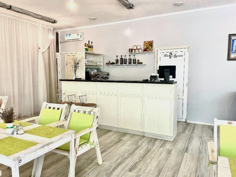 ГРАНД-ОТЕЛЬ, отель (бывш. им. Мориса Тореза) - 15