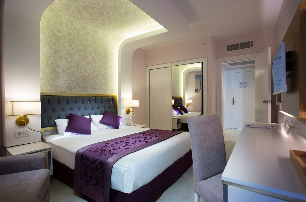 Water Side Resort & Spa - 91