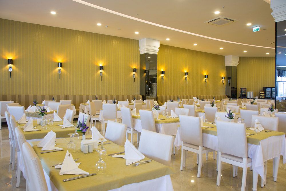 Water Side Resort & Spa - 19