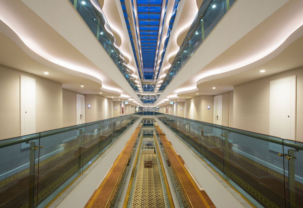 Water Side Resort & Spa - 12