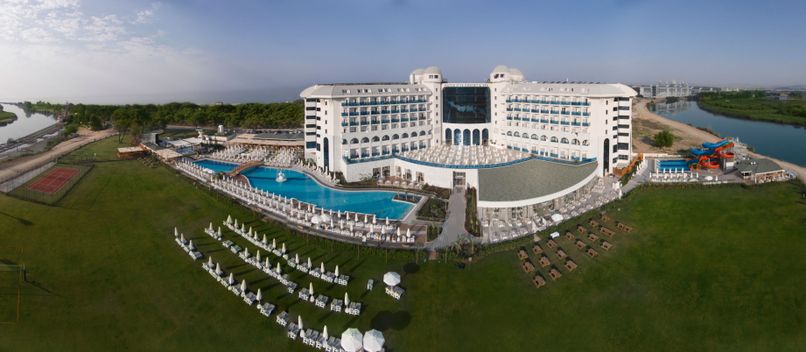 Water Side Resort & Spa - 5