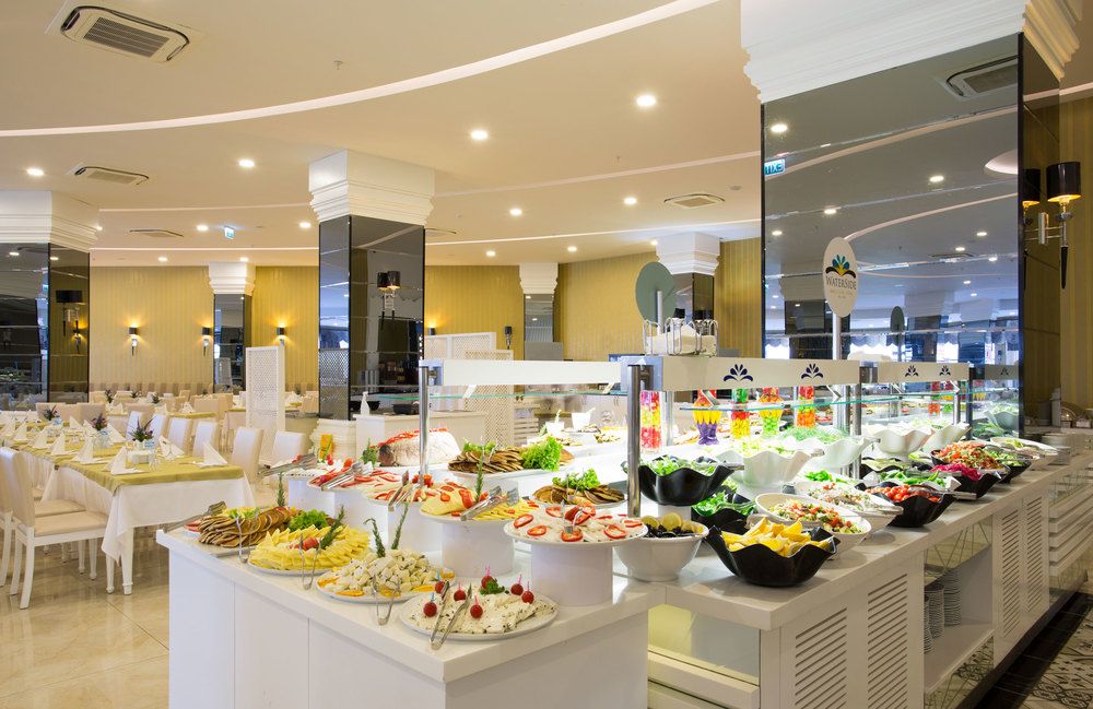 Water Side Resort & Spa - 20