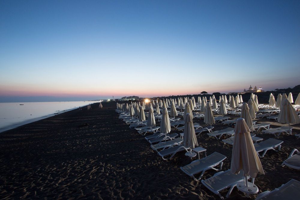 Water Side Resort & Spa - 47