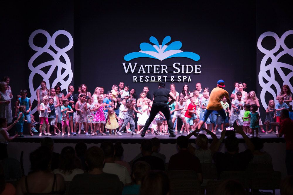 Water Side Resort & Spa - 54