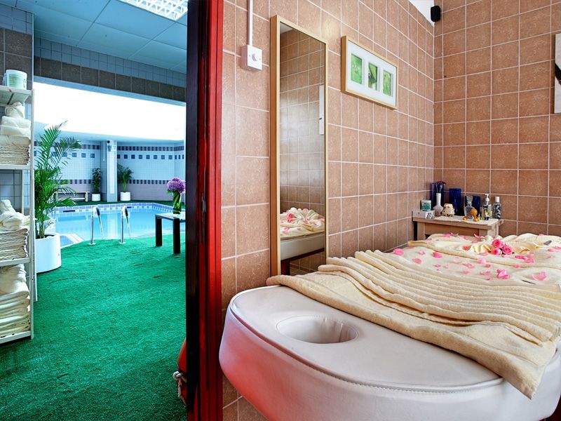 RAMADA BEACH HOTEL AJMAN - 6