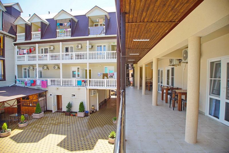 АМИГО, отель - 1