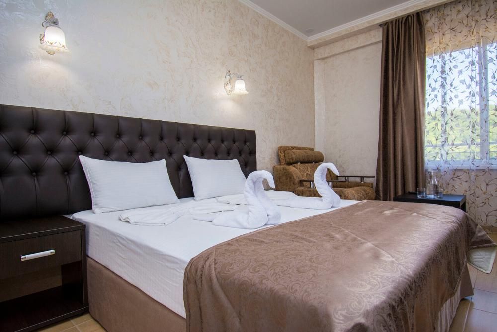 ГРАНД НОЙ, отель - 24