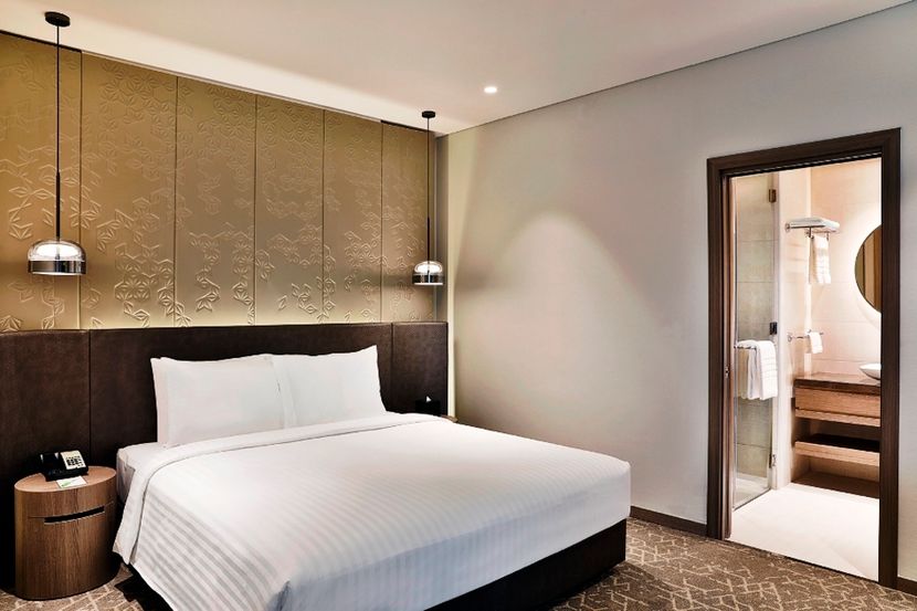 COURTYARD BY MARRIOTT - 4