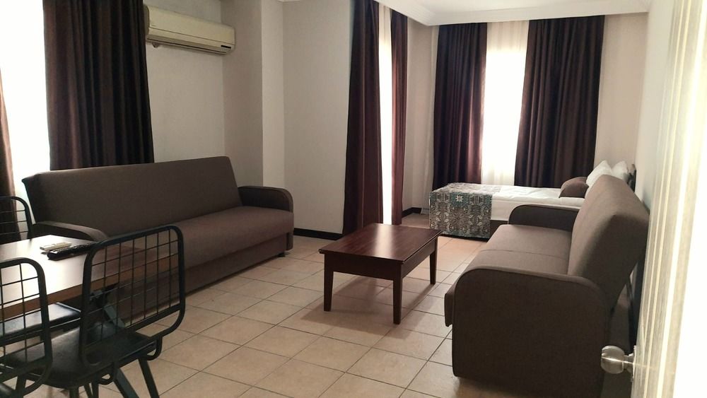 City Inn Family Apart Hotel - 13