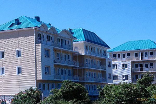 ЛЕЛЮКС, гостевой дом - 1