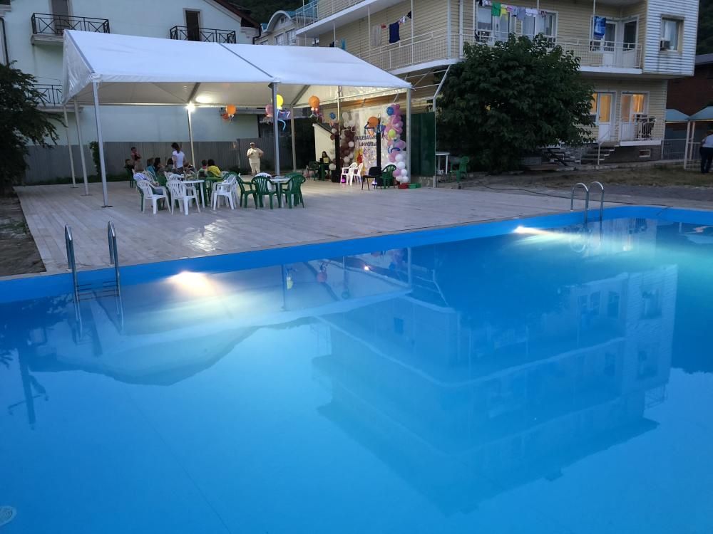 ЛЕЛЮКС, гостевой дом - 9