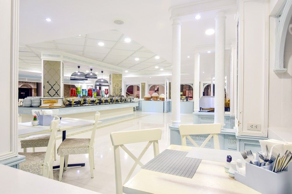 THAVORN PALM BEACH RESORT - 26