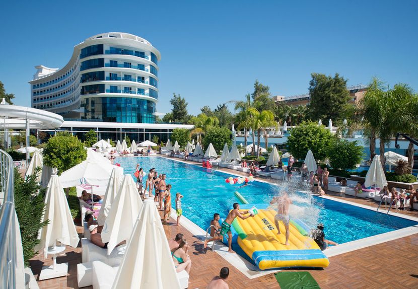 Q Premium Resort - 6