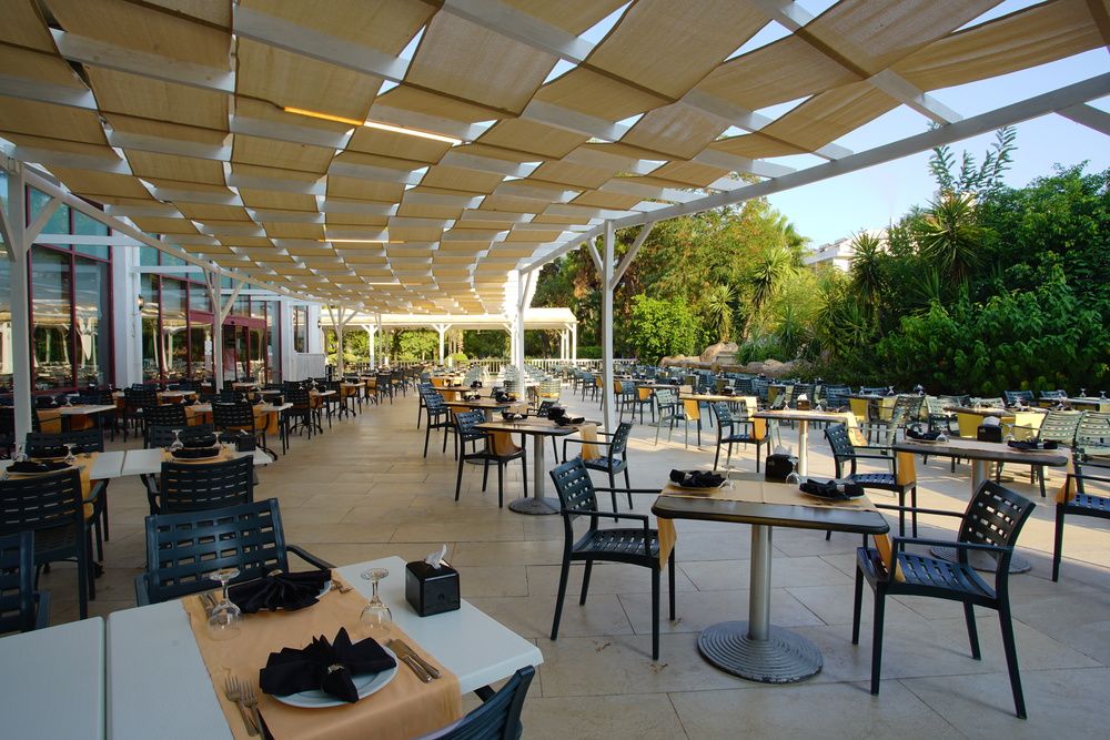 Perre La Mer Hotel - 12