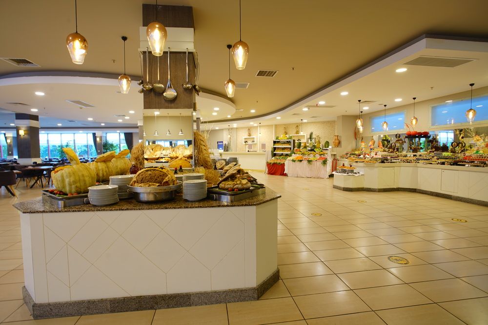 Perre La Mer Hotel - 8