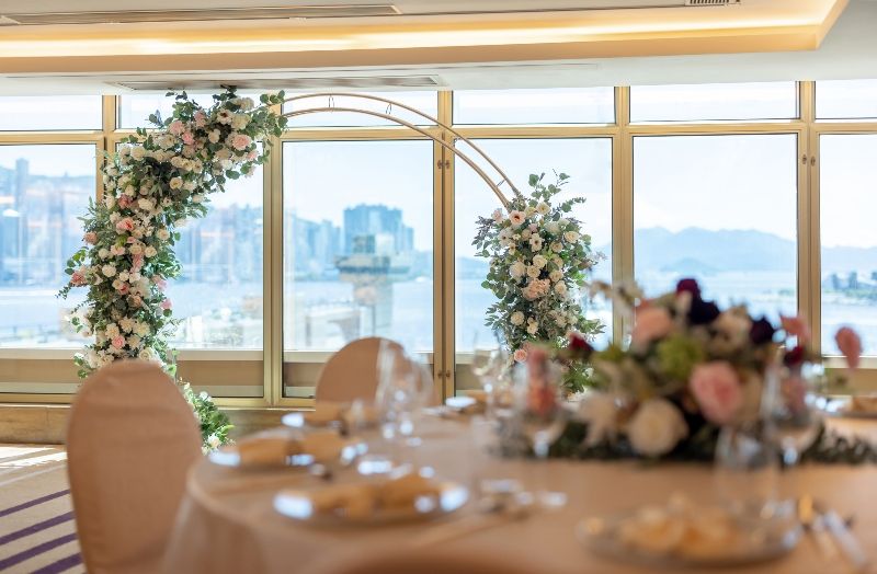 THE ROYAL PACIFIC HOTEL AND TOWERS - 5