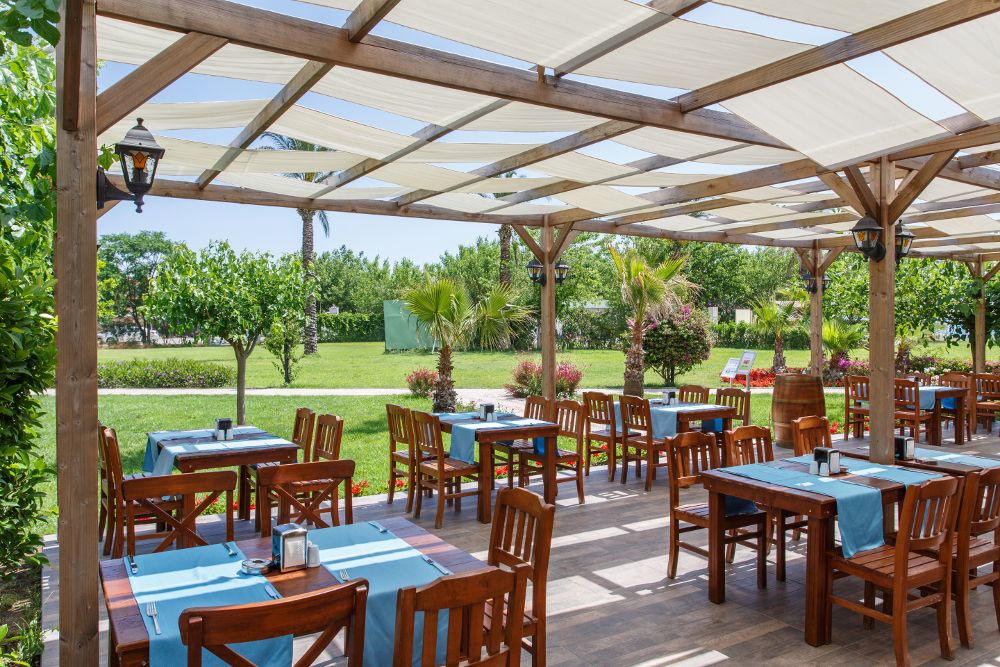 Lucida Beach Hotel - 23