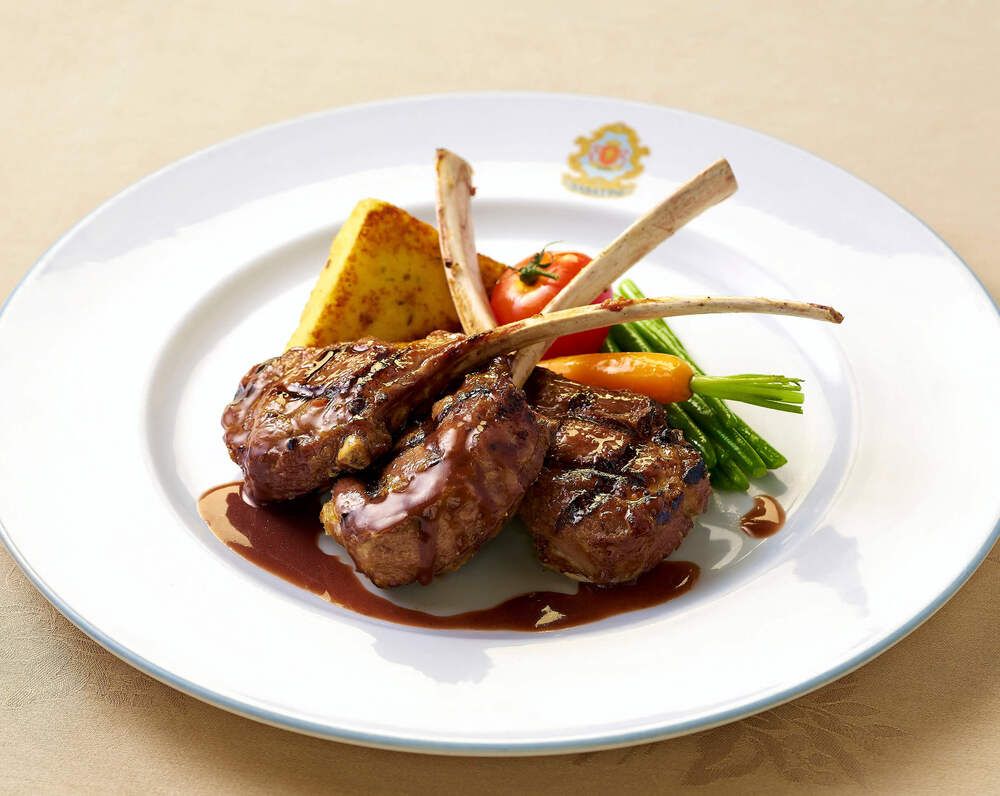 THE ROYAL GARDEN HOTEL - 14