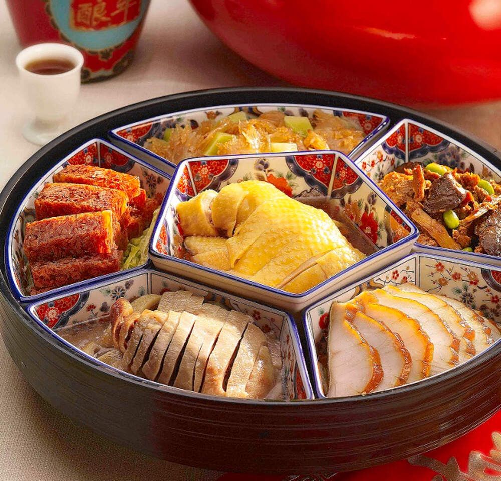 THE ROYAL GARDEN HOTEL - 12