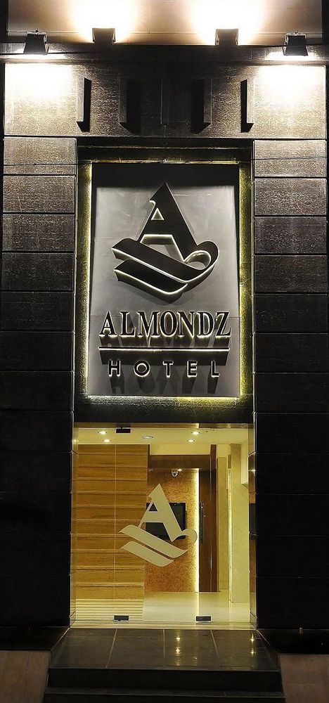 ALMONDZ - 1