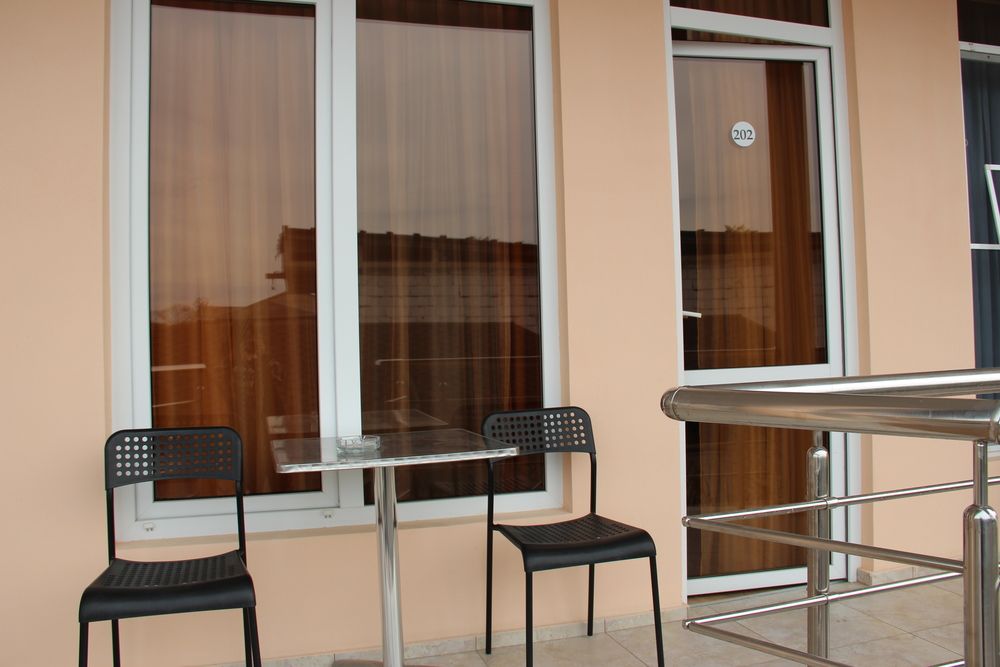 У АДАМА, гостевой дом - 9