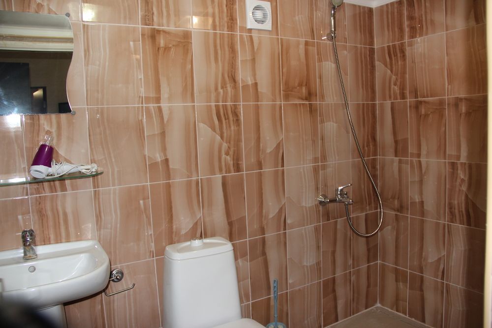 У АДАМА, гостевой дом - 21