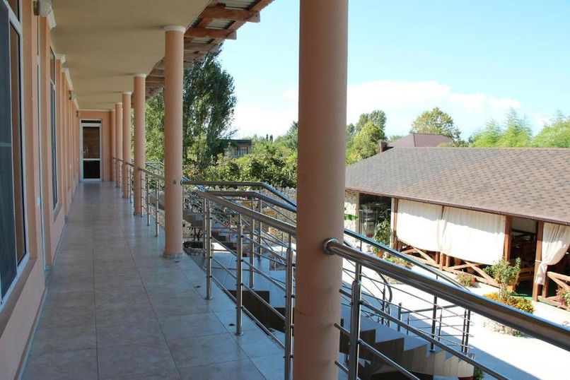 У АДАМА, гостевой дом - 5