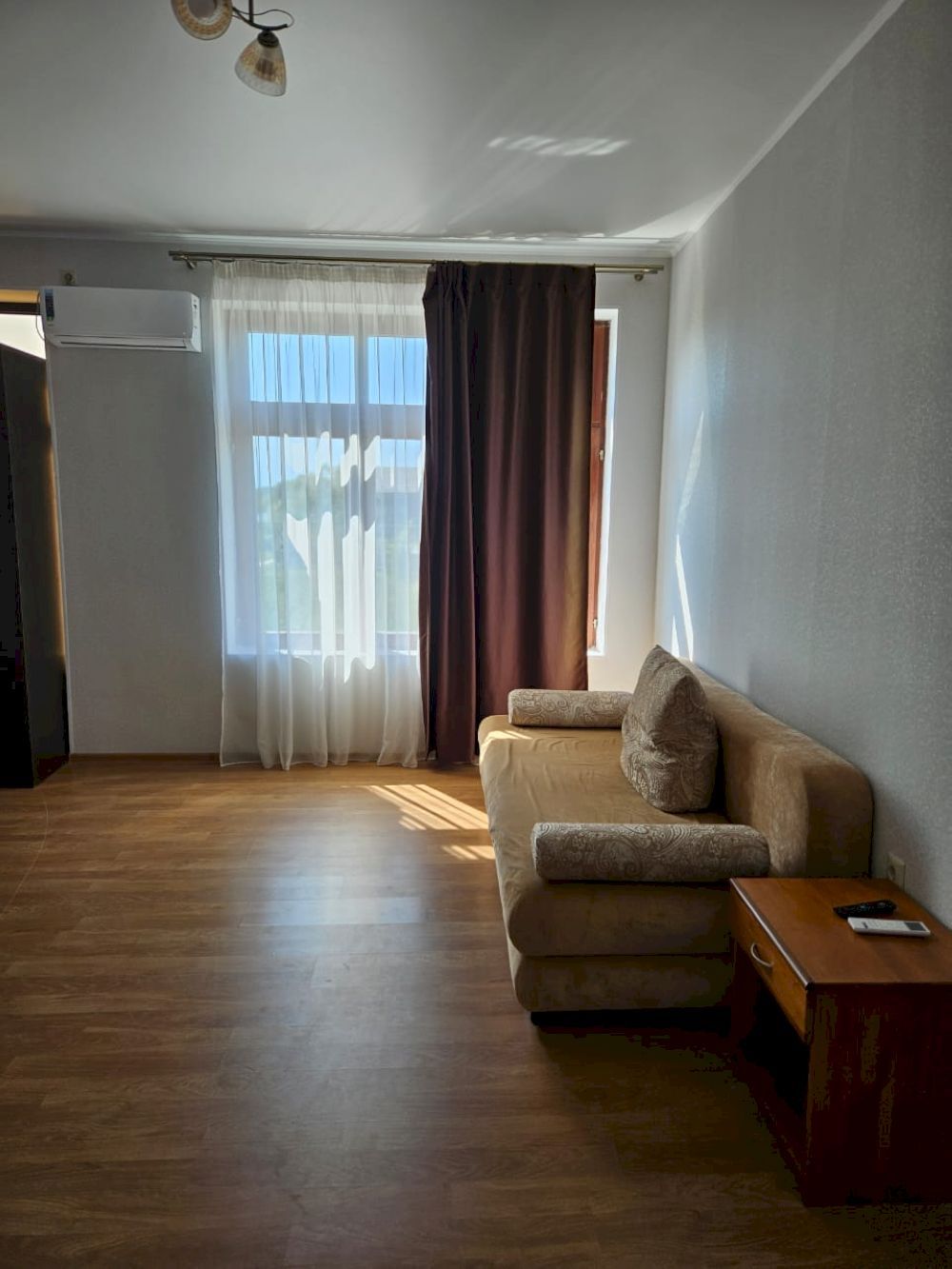 ЛАЗУРЬ, отель стандарт - 13