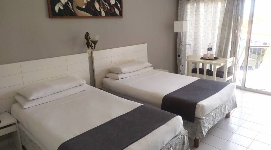 BRISAS DEL CARIBE - 7