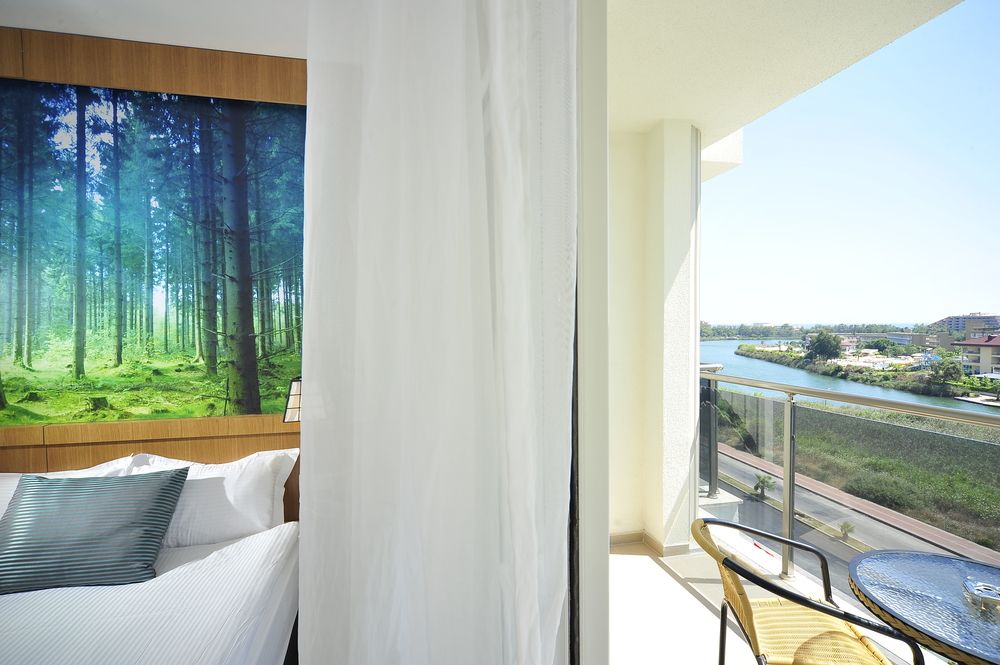 Lake & River Side - 258