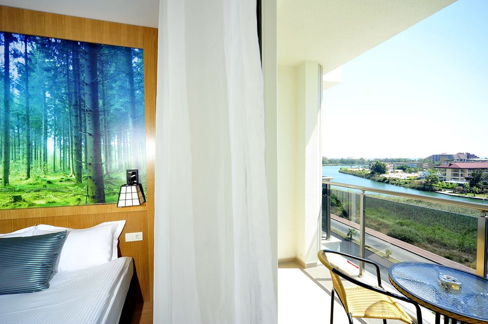 Lake & River Side - 256