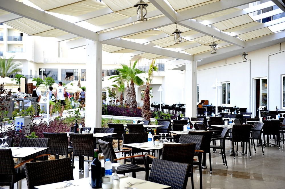 Lake & River Side - 138