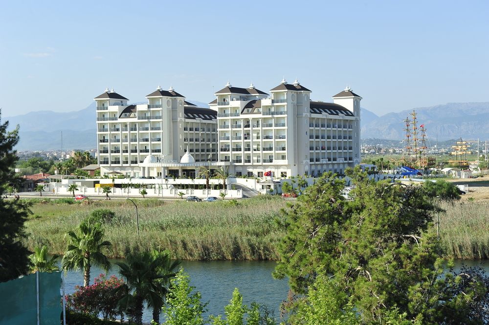 Lake & River Side - 18