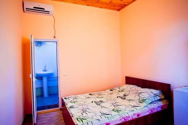 ДЕЛЬФИН, гостевой дом эконом - 3