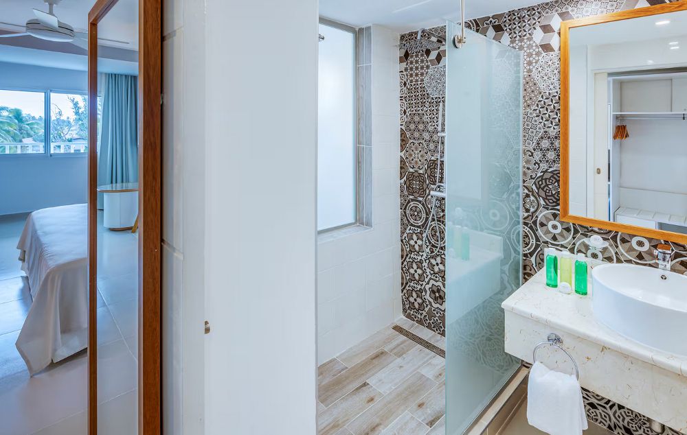 SOL CARIBE BEACH (ex. SOL SIRENAS CORAL) - 68