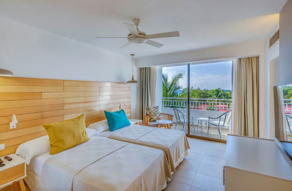 SOL CARIBE BEACH (ex. SOL SIRENAS CORAL) - 63