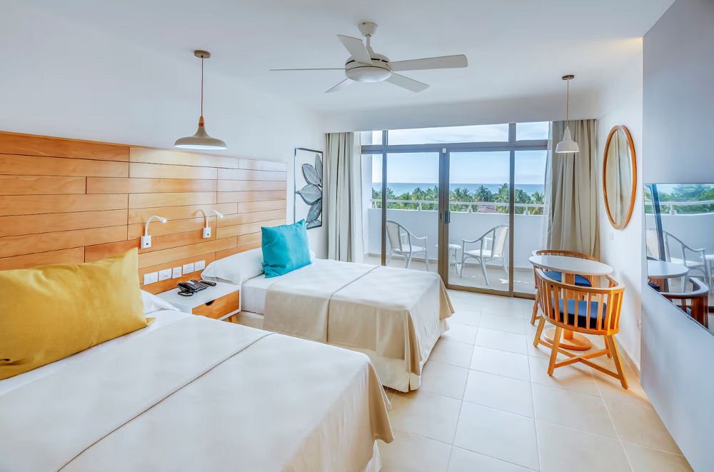 SOL CARIBE BEACH (ex. SOL SIRENAS CORAL) - 62