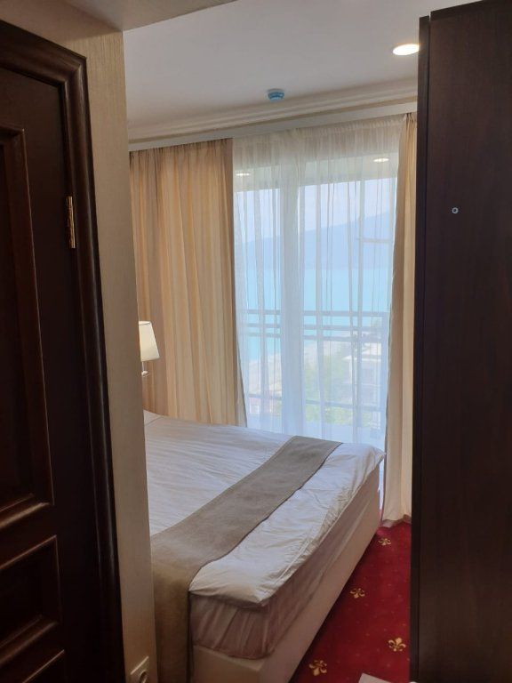 ГРАНД ОТЕЛЬ АБХАЗИЯ, отель комфорт - 20