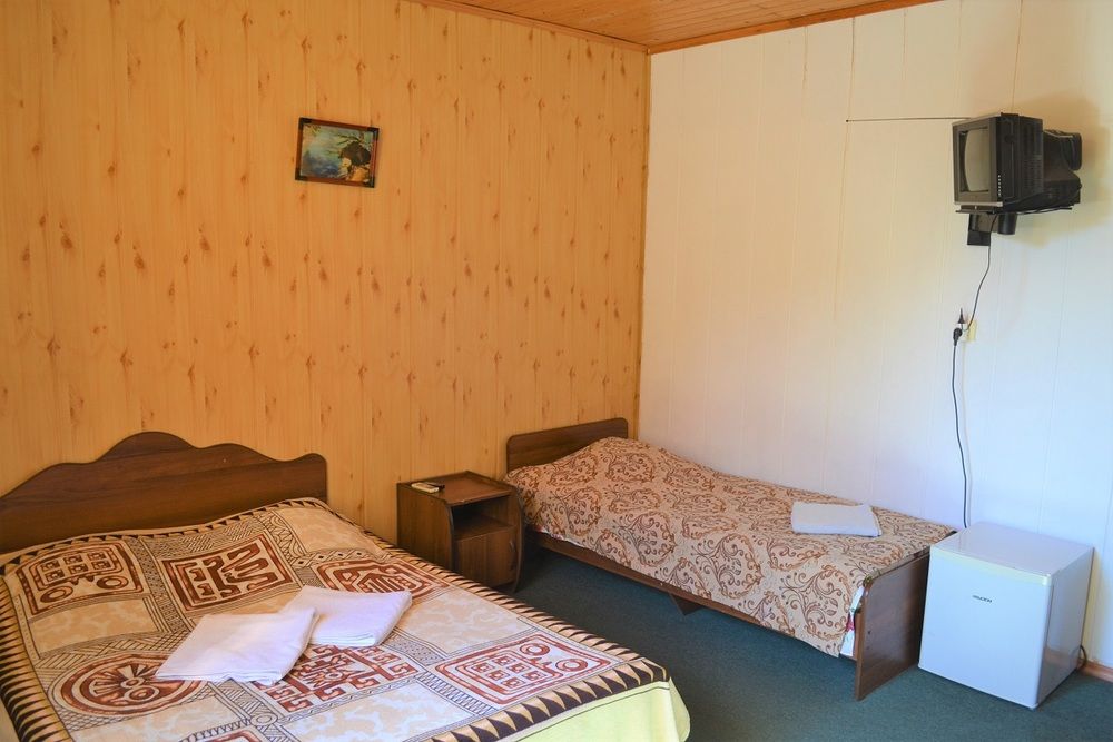 ЛОЗА, гостевой дом эконом - 57